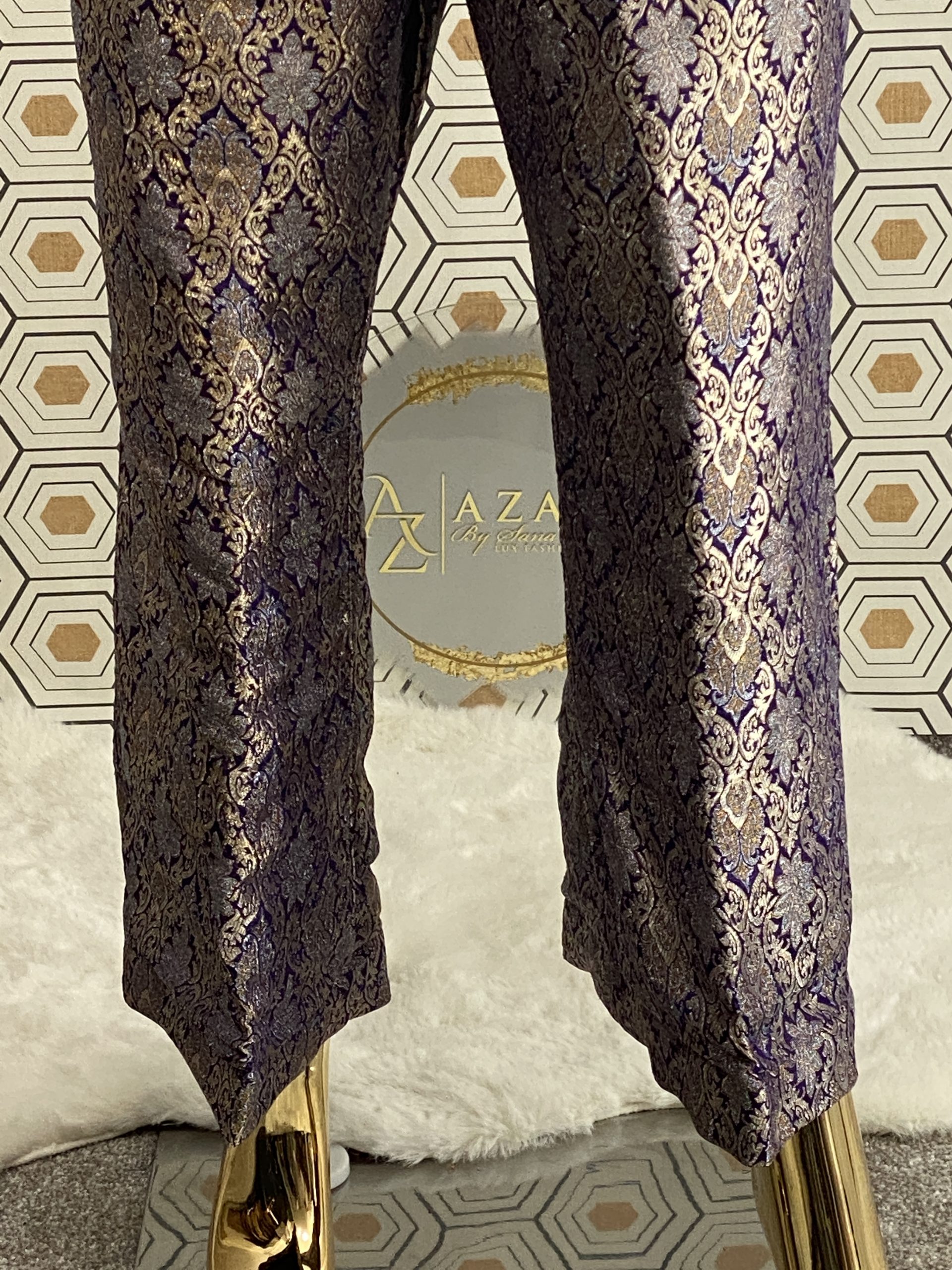 Offwhite/Ferozi Shimmer with Jamawar trouser